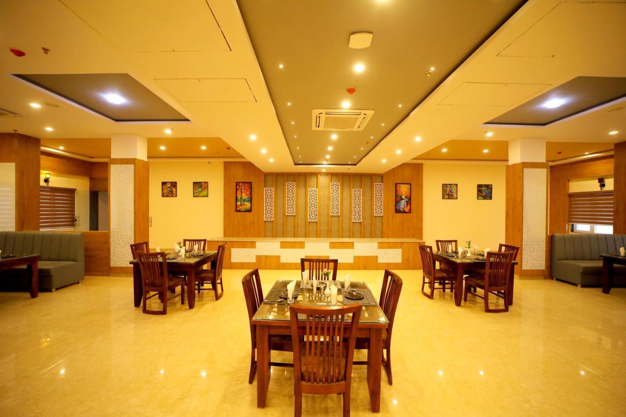 The Sky Imperial - Shahi Hotels & Resort Nāthdwāra 外观 照片